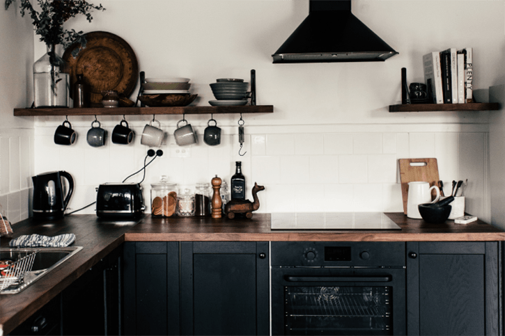 Черная кухня: 40 лучших фото в интерьере, сочетание цветов, идеи