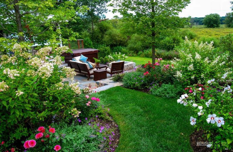 Оригинальный дизайн летнего домика: идеи с фото