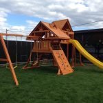 Домик с качелями и горкой