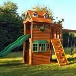 Домик с горкой