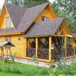 Дом с верандой