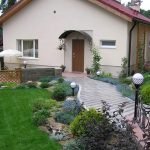 Крыльцо с навесом