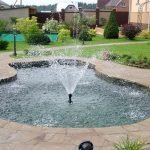 Плитка вокруг водоема